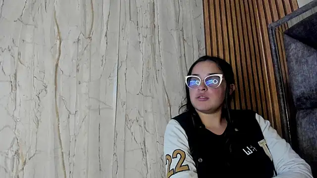 Snapshot of Cherry__Hot chatting on 26, 11, 2025 Cherry Hot online show from 26, 11, 2025