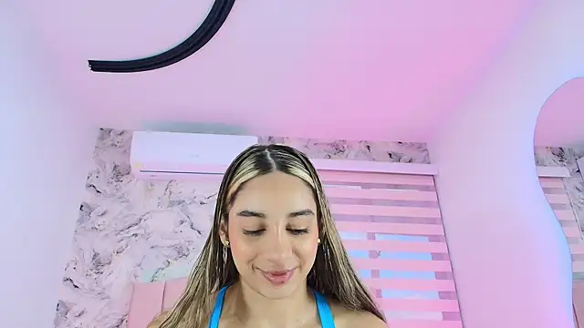 celeste moonx online show from 26, 11, 2025