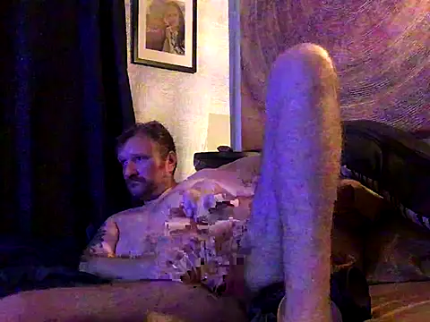 Snapshot of lilthicky352 chatting on 10, 10, 2025 lilthicky352 online show from 10, 10, 2025
