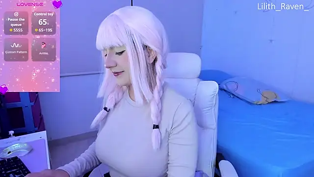 Lilith Raven  online show from 25, 11, 2025