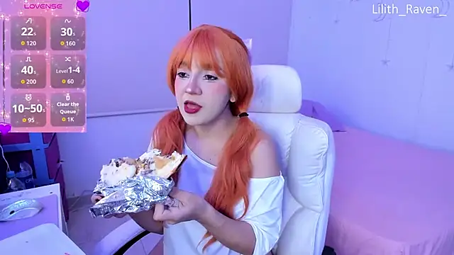 Lilith Raven  online show from 3, 12, 2025