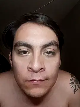 Snapshot of Ravenvodka chatting on 22, 9, 2025 Ravenvodka online show from 22, 9, 2025