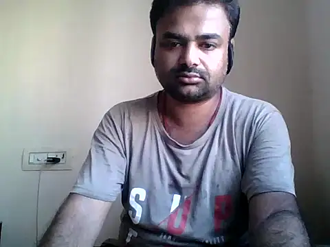Snapshot of sree4143 chatting on 13, 10, 2025 sree4143 online show from 13, 10, 2025