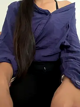 Snapshot of sneha_88 chatting on 20, 9, 2025 sneha 88 online show from 20, 9, 2025