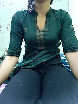 Snapshot of sneha_88 chatting on 16, 10, 2025 sneha 88 online show from 16, 10, 2025