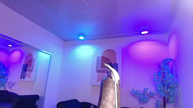 Snapshot of Ritsuka_berry chatting on 8, 10, 2025 Ritsuka berry online show from 8, 10, 2025