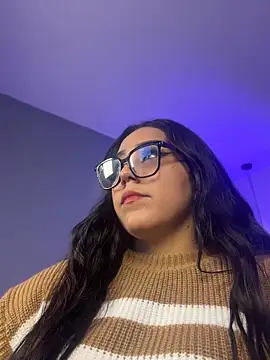 KatlynRous online show from 15, 5, 2026
