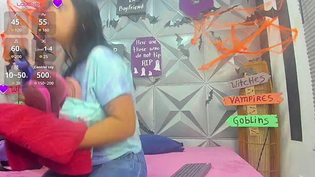 Snapshot of GreciaFox1 chatting on 29, 10, 2025 GreciaFox1 online show from 29, 10, 2025