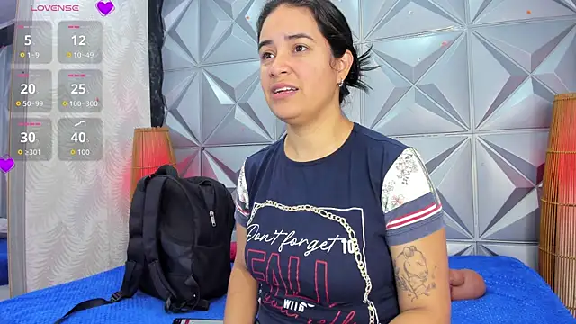 Snapshot of GreciaFox1 chatting on 15, 11, 2025 GreciaFox1 online show from 15, 11, 2025