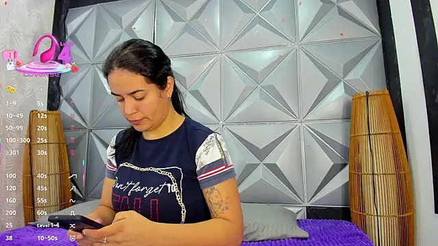 GreciaFox1 online show from 17, 1, 2026