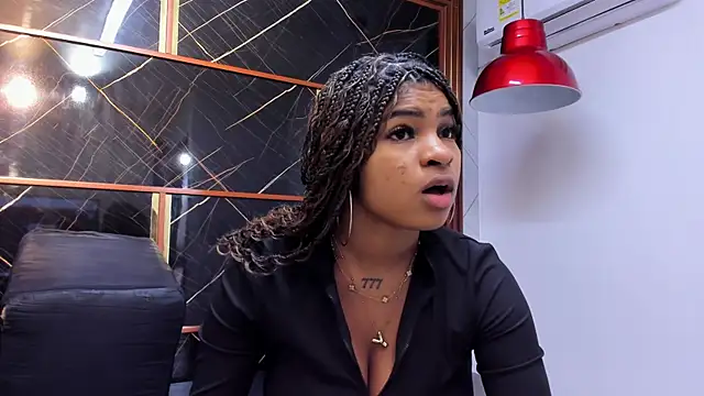 HannyThompson online show from 23, 9, 2025