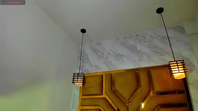 Luciifeer  online show from 5, 2, 2026