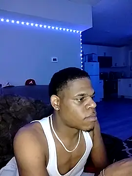 Snapshot of MrGreenbeanbean88 chatting on 6, 11, 2025 MrGreenbeanbean88 online show from 6, 11, 2025