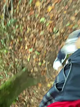 Snapshot of funlad245 chatting on 7, 10, 2025 funlad245 online show from 7, 10, 2025