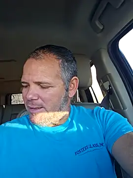 cubanitofeliz40 online show from 6, 1, 2026