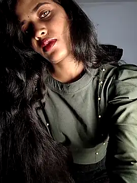 Snapshot of cute_radhikaa chatting on 15, 9, 2025 cute radhikaa online show from 15, 9, 2025