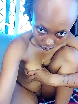 SeffieLucy online show from 14, 11, 2025