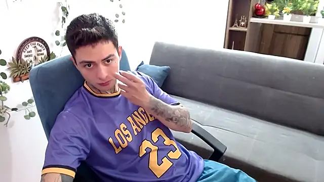 santii ss online show from 8, 4, 2026