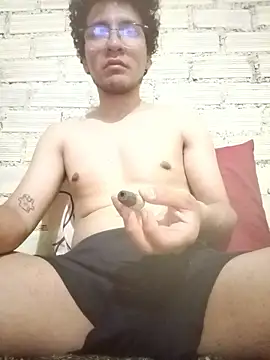 LecheDeSoya666 online show from 8, 1, 2026