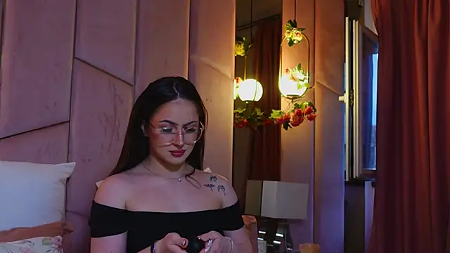 LucyLextonX online show from 30, 3, 2026