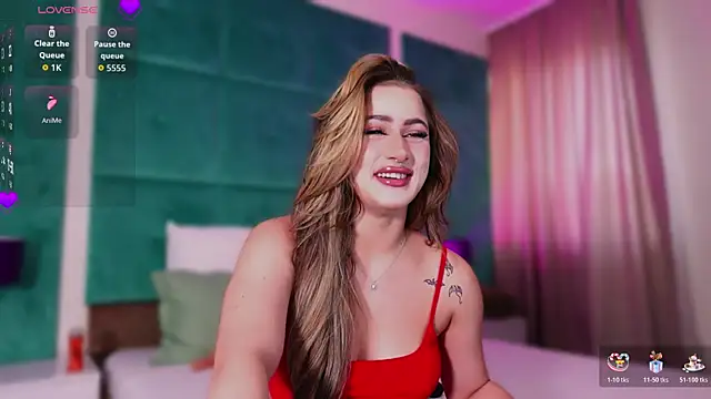 Snapshot of LucyLextonX chatting on 7, 7, 2026 LucyLextonX online show from 7, 7, 2026