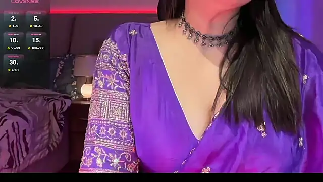 SunhariGirl online show from 23, 9, 2025