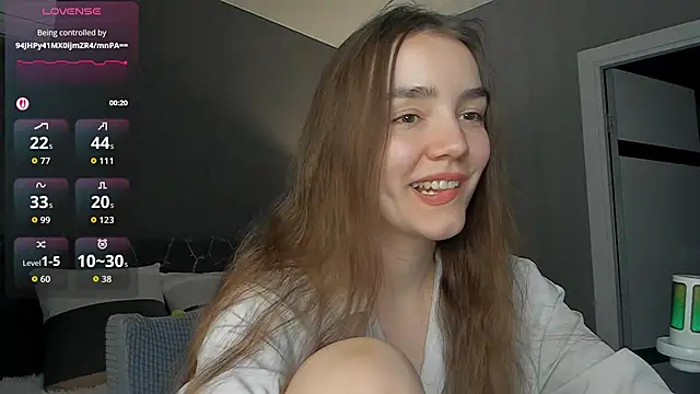 Snapshot of sweete_chantal chatting on 13, 6, 2026 sweete chantal online show from 13, 6, 2026