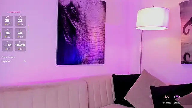 Snapshot of chelssy7 chatting on 3, 11, 2025 chelssy7 online show from 3, 11, 2025