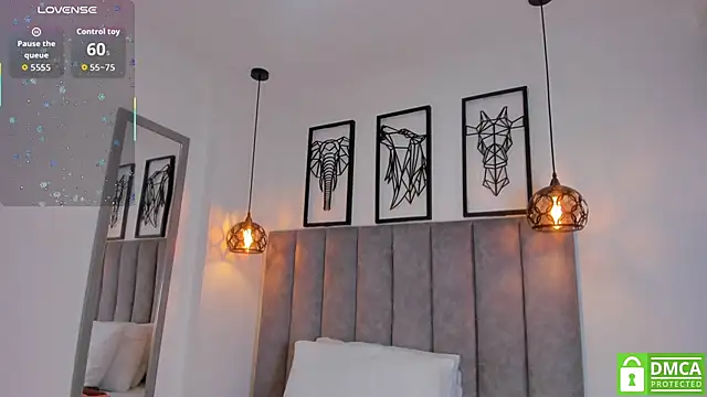 Gia Scott online show from 4, 10, 2025