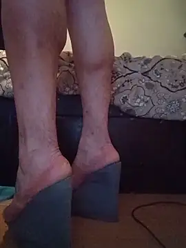 Crossedsissy online show from 21, 5, 2026