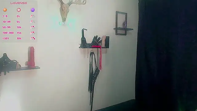 Snapshot of DakariaHills_ chatting on 15, 6, 2026 DakariaHills online show from 15, 6, 2026