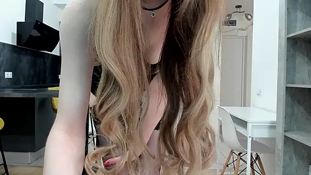 Snapshot of Kitty_Player chatting on 17, 4, 2026 Kitty Player online show from 17, 4, 2026