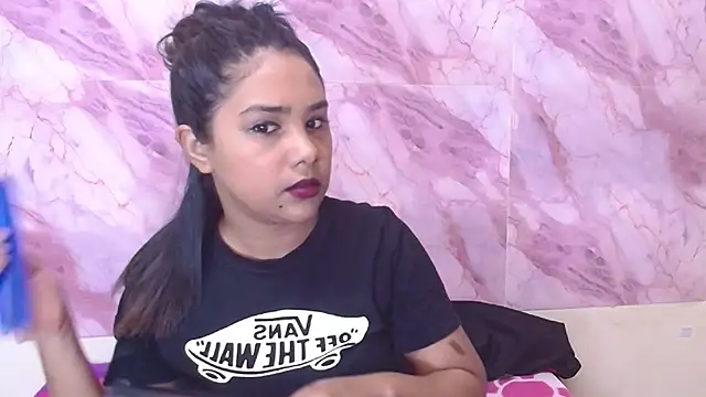 Snapshot of IndiaSexyStripper4u chatting on 5, 11, 2025 IndiaSexyStripper4u online show from 5, 11, 2025