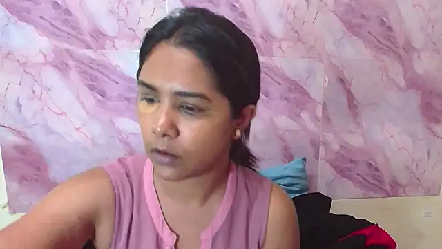 Snapshot of IndiaSexyStripper4u chatting on 14, 11, 2025 IndiaSexyStripper4u online show from 14, 11, 2025