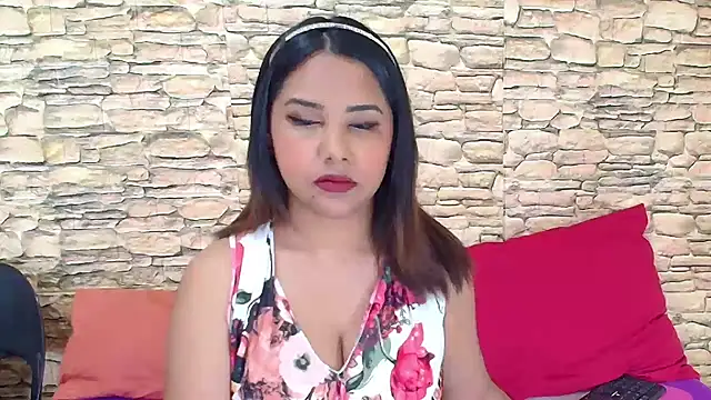 Snapshot of IndiaSexyStripper4u chatting on 3, 12, 2025 IndiaSexyStripper4u online show from 3, 12, 2025