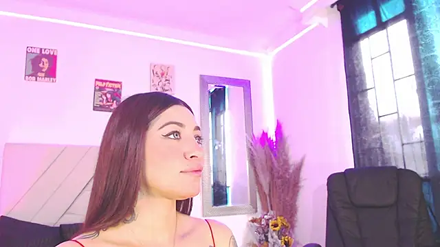 Snapshot of Anna_belly chatting on 25, 11, 2025 Anna belly online show from 25, 11, 2025