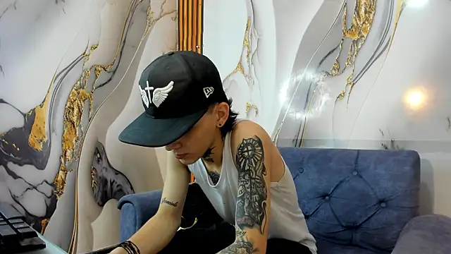 StraightBoy Nick online show from 29, 9, 2025