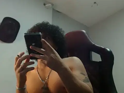 Xfire boy69 online show from 10, 10, 2025