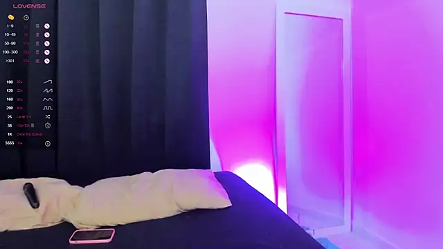 RoseeCarter online show from 20, 12, 2025