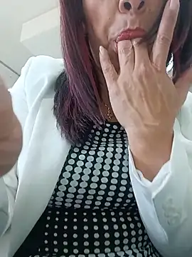  Kamy Hot online show from 1, 6, 2026