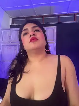 Snapshot of EmilyNoir1 chatting on 4, 5, 2026 EmilyNoir1 online show from 4, 5, 2026