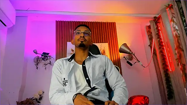 Snapshot of Darwin_mayo chatting on 15, 9, 2025 Darwin mayo online show from 15, 9, 2025