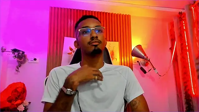 Snapshot of Darwin_mayo chatting on 16, 9, 2025 Darwin mayo online show from 16, 9, 2025