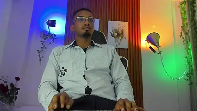 Darwin mayo online show from 2, 3, 2026