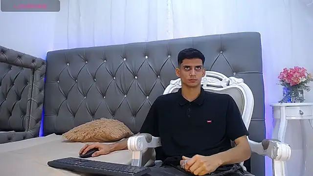 Sebalexis7 online show from 29, 10, 2025