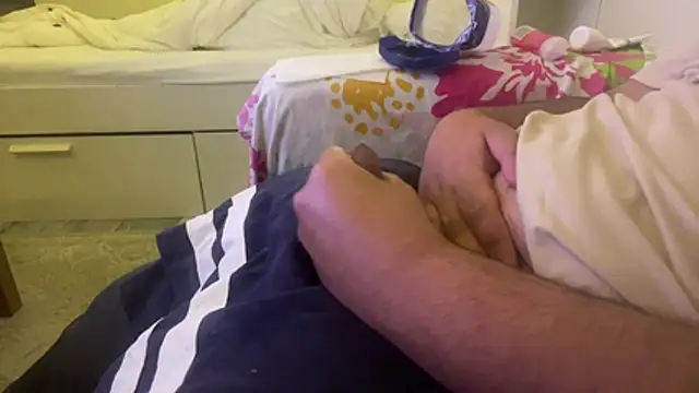 Snapshot of qnawafp chatting on 14, 12, 2025 qnawafp online show from 14, 12, 2025