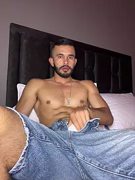 Jacksonfranco online show from 8, 4, 2026