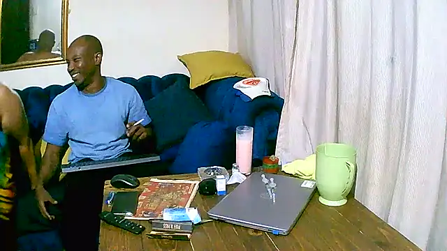 SHORTGUN STALLION online show from 27, 11, 2025