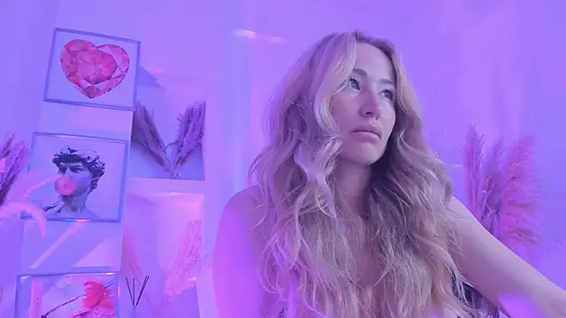 AstraMonroe online show from 11, 9, 2025