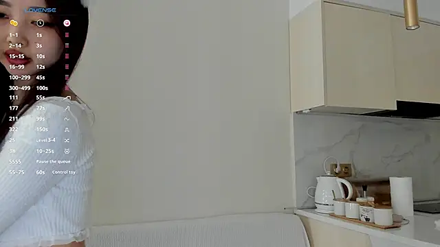 Snapshot of kaori_mi chatting on 31, 10, 2025 kaori mi online show from 31, 10, 2025